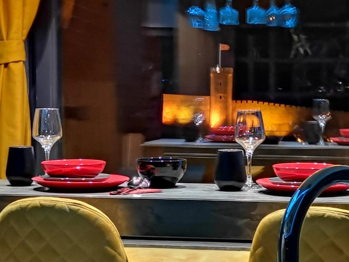 Pentlux - Spa Penthouse In The Heart Of Skopje Ngoại thất bức ảnh