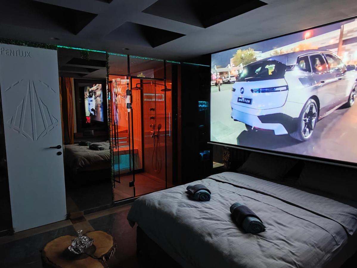 Pentlux - Spa Penthouse In The Heart Of Skopje Ngoại thất bức ảnh